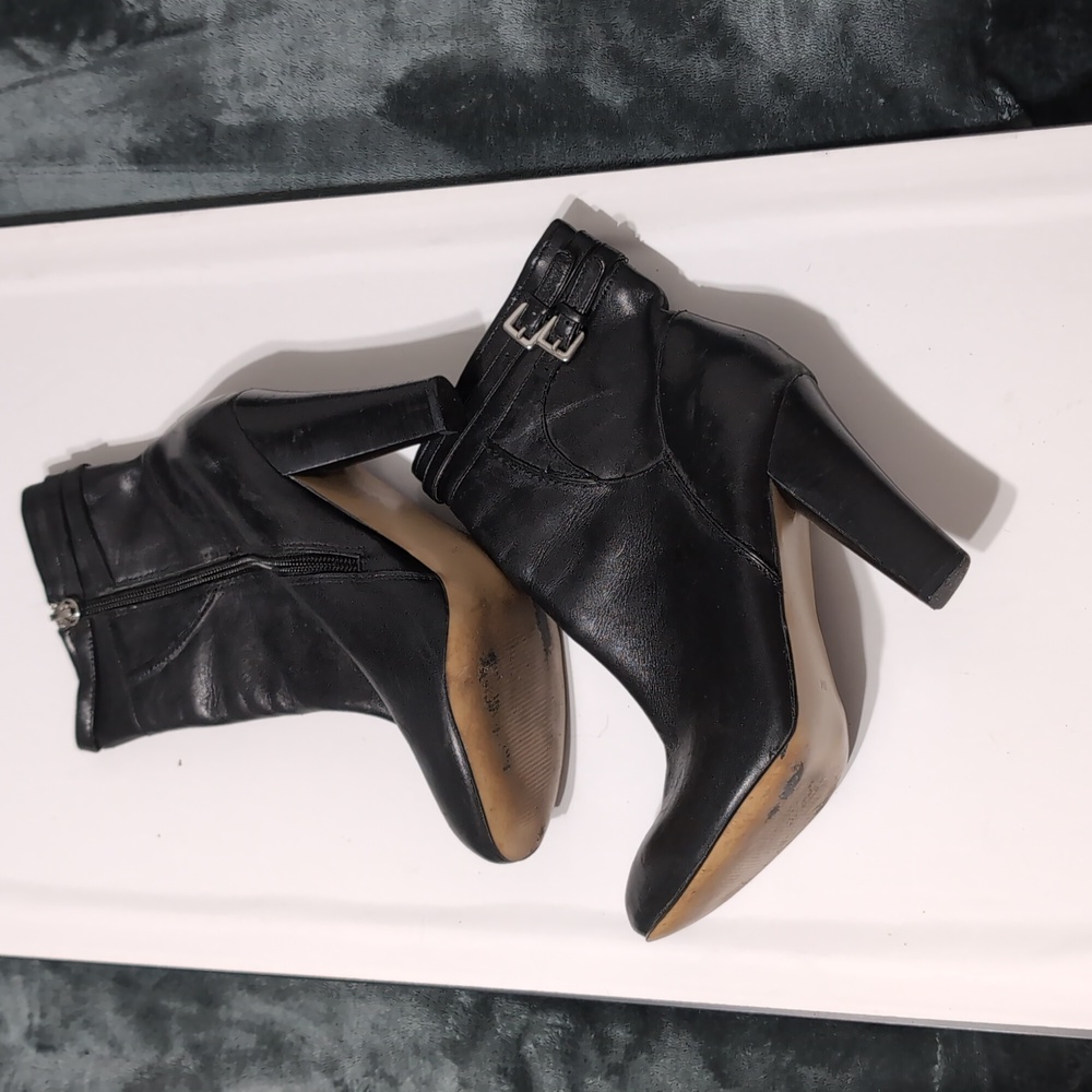 Audrey Brooke Black Leather Heeled Ankle Boots size 8